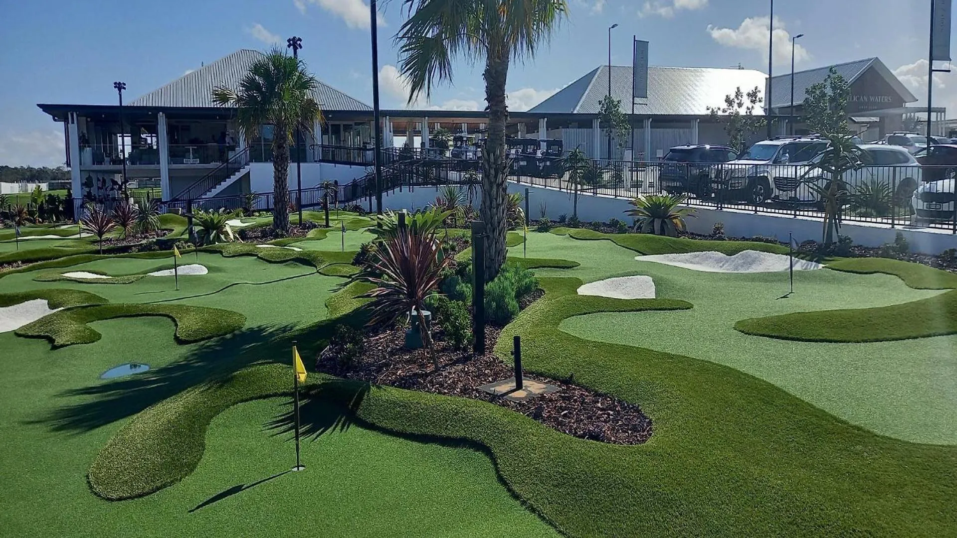 Spa Apartment - Beautiful Views Of Golf Course! Pelican Waters