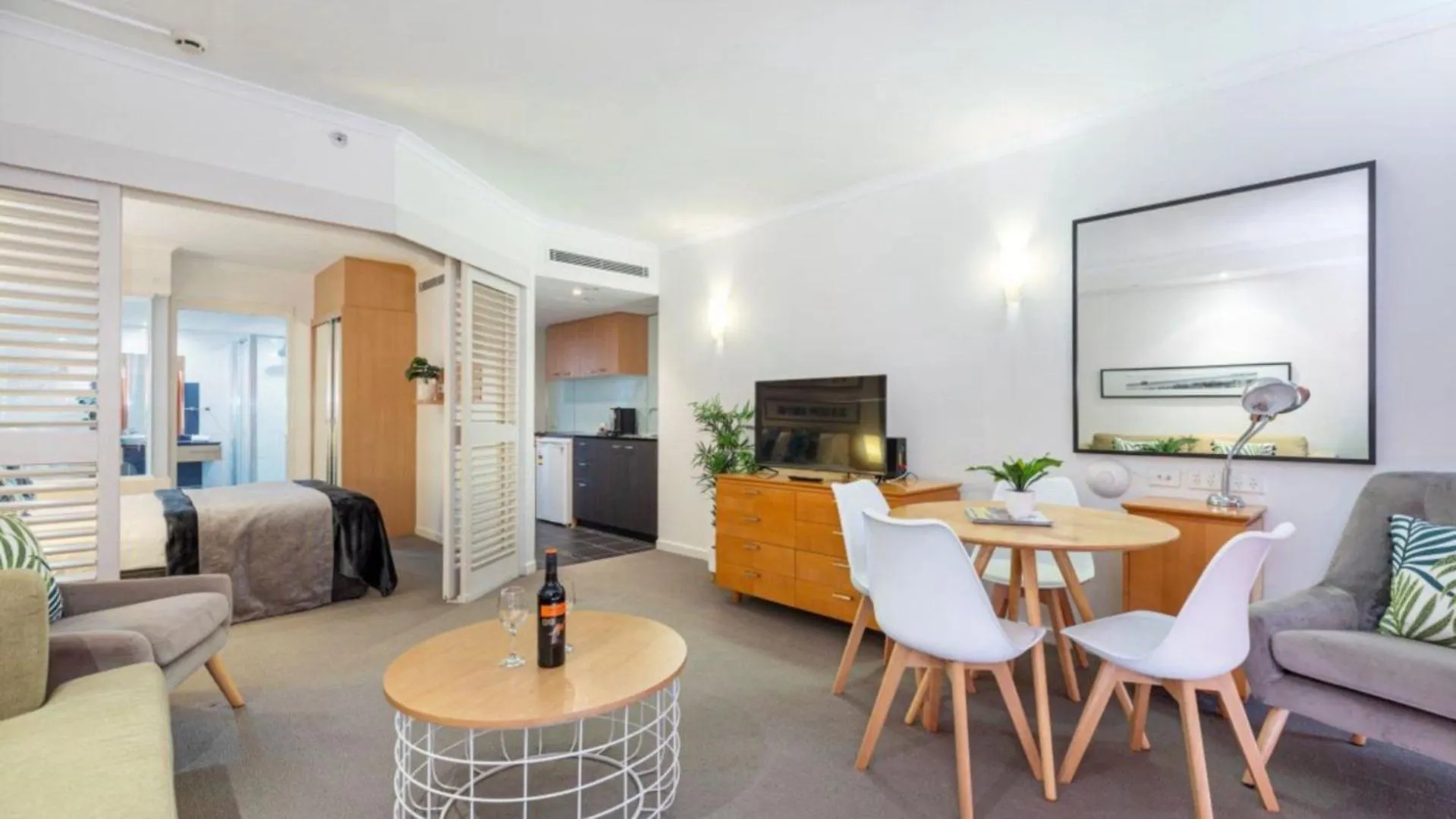 Spa Apartment - Beautiful Views Of Golf Course! Pelican Waters